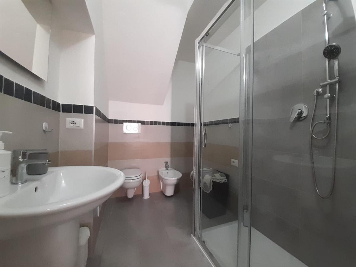 Affittacamere Dal Duca Enrico Castelsardo Exteriör bild